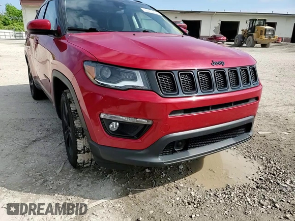 2018 Jeep Compass Altitude z VIN 3C4NJDBB5JT479268, wystawiony jako Copart lot #55450655 z przebiegiem 78 039 mil mil oraz Szkoda całkowita • Salvage title. Historia ofert i sprzedaży dostępna na DreamBid. Obrazek 14.