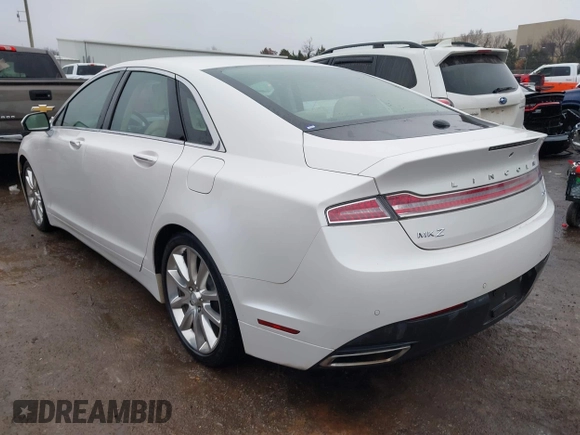 2015 Lincoln MKZ Hybrid with VIN 3LN6L2LU3FR612824, listed as a IAAI auction lot 41475840 with 122,499 mi miles and . Bid and sale history available at DreamBid. Image 3.
