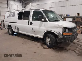 2007 Chevrolet Express Cargo z VIN 1GCGG29U171229044, wystawiony jako IAAI lot #41470105 z przebiegiem 309 858 mil mil oraz . Historia ofert i sprzedaży dostępna na DreamBid. Obrazek 1.
