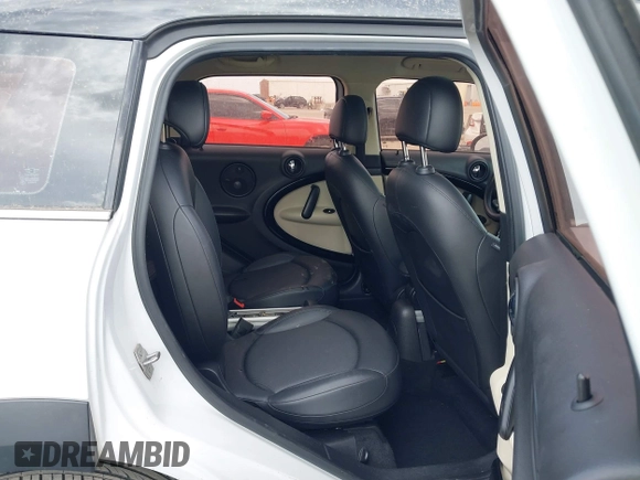 2012 MINI Countryman S with VIN WMWZC3C57CWL87877, listed as a IAAI auction lot 41909121 with Not provided miles and . Bid and sale history available at DreamBid. Image 8.