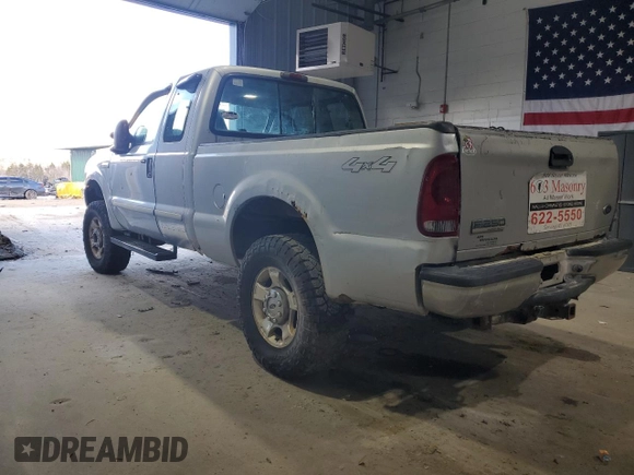 2006 Ford F-350 XL with VIN 1FTWX31576EA75467, listed as a Copart auction lot 48431255 with 256,706 mi miles and Clean Title. Bid and sale history available at DreamBid. Image 2.