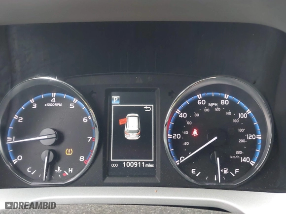 2016 Toyota RAV4 XLE with VIN 2T3WFREV5GW309468, listed as a IAAI auction lot 41973896 with 100,911 mi miles. Bid and sale history available at carsss.com. Image 7.