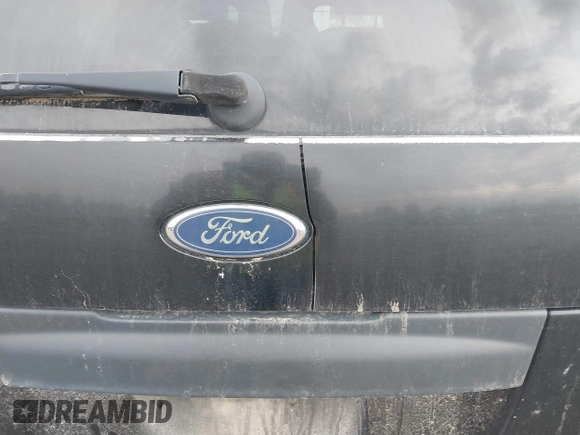 2005 Ford Explorer XLS with VIN 1FMZU62K55UB39520, listed as a IAAI auction lot 41641575 with 81,807 mi miles and . Bid and sale history available at DreamBid. Image 14.