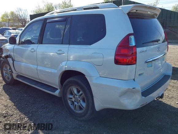 2003 Lexus GX 470 with VIN JTJBT20X130019750, listed as a IAAI auction lot 42045337 with 222,485 mi miles. Bid and sale history available at carsss.com. Image 3.