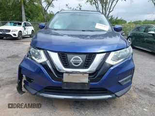 2017 Nissan Rogue SL with VIN 5N1AT2MV9HC874091, listed as a IAAI auction lot 41918485 with 142,185 mi miles. Bid and sale history available at carsss.com. Image 13.