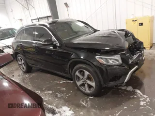 2018 Mercedes-Benz GLC with VIN WDC0G4KB6JV087998, listed as a IAAI auction lot 41825839 with 47,157 mi miles. Bid and sale history available at carsss.com. Image 1.