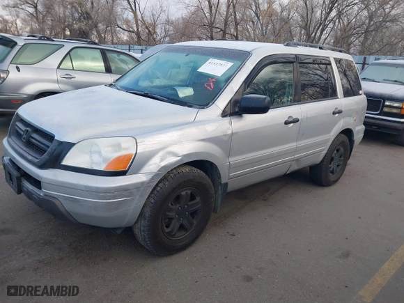 2004 Honda Pilot EX with VIN 2HKYF18654H582766, listed as a IAAI auction lot 41537873 with 294,035 mi miles. Bid and sale history available at carsss.com. Image 2.