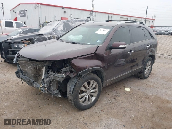 2011 Kia Sorento LX with VIN 5XYKT4A26BG179780, listed as a IAAI auction lot 41538591 with 130,003 mi miles. Bid and sale history available at carsss.com. Image 2.