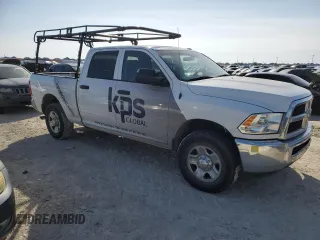 2017 Ram 2500 Tradesman with VIN 3C6UR4CJ0HG587687, listed as a Copart auction lot 44977975 with 299,936 mi miles and Clean title. Bid and sale history available at DreamBid. Image 4.