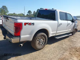 2021 Ford F-250 XL z VIN 1FT7W2B66MEC27129, wystawiony jako IAAI lot #41967560 z przebiegiem 74 222 mil mil oraz . Historia ofert i sprzedaży dostępna na DreamBid. Obrazek 4.