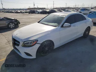 2020 Mercedes-Benz C 300 с VIN 55SWF8DBXLU329635, выставлен на аукционе Copart как лот 57265005 с пробегом 51 439 миль миль и Списание • Salvage title. История ставок и продаж доступна на DreamBid. Изображение 1.