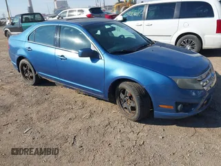 2010 Ford Fusion SE with VIN 3FAHP0HG5AR137605, listed as a IAAI auction lot 41894738 with 271,496 mi miles and . Bid and sale history available at carsss.com. Image 1.