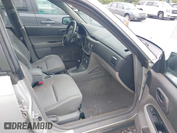 2004 Subaru Forester X с VIN JF1SG63674H711215, выставлен на аукционе IAAI как лот 41734486 с пробегом 200 848 миль миль и . История ставок и продаж доступна на DreamBid. Изображение 5.