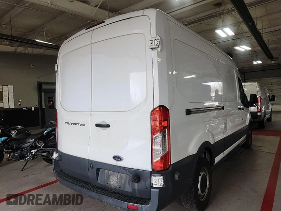 2017 Ford Transit z VIN 1FTYR2CM7HKA34715, wystawiony jako IAAI lot #42830885 z przebiegiem 300 799 mil mil oraz . Historia ofert i sprzedaży dostępna na DreamBid. Obrazek 5.