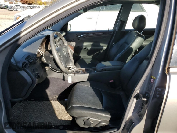 2004 Mercedes-Benz C 240 with VIN WDBRF81J14F463231, listed as a Copart auction lot 77785464 with 121,723 mi miles and Salvage title. Bid and sale history available at DreamBid. Image 7.