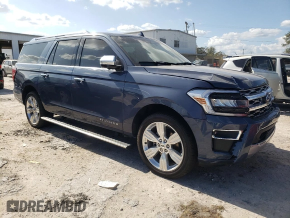 2023 Ford Expedition Max Platinum z VIN 1FMJK1L8XPEA43579, wystawiony jako Copart lot #77406054 z przebiegiem 18 048 mil mil oraz Nie do naprawy • Non repairable. Historia ofert i sprzedaży dostępna na DreamBid. Obrazek 4.