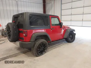 2008 Jeep Wrangler X z VIN 1J4FA24198L536584, wystawiony jako IAAI lot #42296536 z przebiegiem 74 599 mil mil oraz . Historia ofert i sprzedaży dostępna na DreamBid. Obrazek 4.