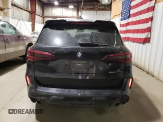 2021 BMW X5 M z VIN 5YMJU0C07M9E05109, wystawiony jako Copart lot #86393584 z przebiegiem 47 274 mil mil oraz Szkoda całkowita • Salvage title. Historia ofert i sprzedaży dostępna na DreamBid. Obrazek 6.