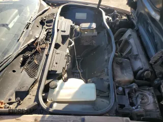1987 Pontiac Fiero GT z VIN 1G2PG119XHP200243, wystawiony jako Copart lot #74389864 z przebiegiem 109 478 mil mil oraz Tytuł czysty. Historia ofert i sprzedaży dostępna na DreamBid. Obrazek 11.