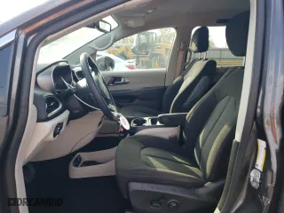 2020 Chrysler Pacifica Touring with VIN 2C4RC1FGXLR237579, listed as a Copart auction lot 78061274 with 94,672 mi miles and Salvage Title. Bid and sale history available at carsss.com. Image 7.