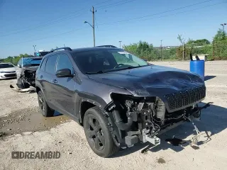 2020 Jeep Cherokee Altitude with VIN 1C4PJMLN9LD553902, listed as a Copart auction lot 57625664 with 37,121 mi miles and Non Repairable. Bid and sale history available at carsss.com. Image 11.