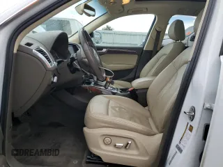 2014 Audi Q5 Prestige z VIN WA1VMAFP7EA107630, wystawiony jako Copart lot #85524464 z przebiegiem 149 511 mil mil oraz Szkoda całkowita • Salvage title. Historia ofert i sprzedaży dostępna na DreamBid. Obrazek 7.