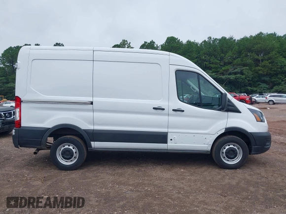 2023 Ford Transit Cargo с VIN 1FTBR1C84PKA95943, выставлен на аукционе IAAI как лот 42608287 с пробегом 32 639 миль миль и . История ставок и продаж доступна на DreamBid. Изображение 13.