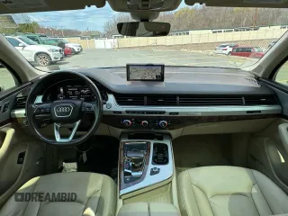 2018 Audi Q7 Premium Plus with VIN WA1LHAF77JD004065, listed as a Copart auction lot 52912895 with 70,583 mi miles and Clean Title. Bid and sale history available at carsss.com. Image 9.