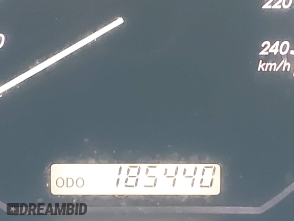 2007 Lexus RX 350 with VIN 2T2HK31U17C028157, listed as a IAAI auction lot 42027517 with 185,440 mi miles. Bid and sale history available at carsss.com. Image 16.