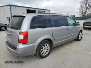 2016 Chrysler Town & Country Touring with VIN 2C4RC1BG0GR292229, listed as a Copart auction lot 66702584 with 118,976 mi miles and Salvage Title. Bid and sale history available at DreamBid. Image 3.