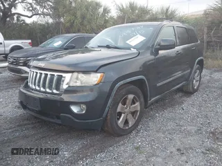 2011 Jeep Grand Cherokee Laredo z VIN 1J4RR4GG2BC737140, wystawiony jako IAAI lot #41217587 z przebiegiem Nie podano mil oraz . Historia ofert i sprzedaży dostępna na DreamBid. Obrazek 22.