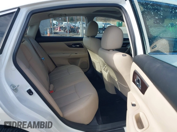 2015 Nissan Altima SL with VIN 1N4BL3AP0FC221236, listed as a IAAI auction lot 41798929 with 122,521 mi miles and . Bid and sale history available at carsss.com. Image 8.
