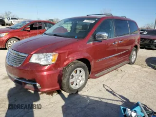 2012 Chrysler Town & Country Touring-L with VIN 2C4RC1CG0CR400549, listed as a Copart auction lot 48330305 with 111,820 mi miles and Clean Title. Bid and sale history available at carsss.com. Image 1.