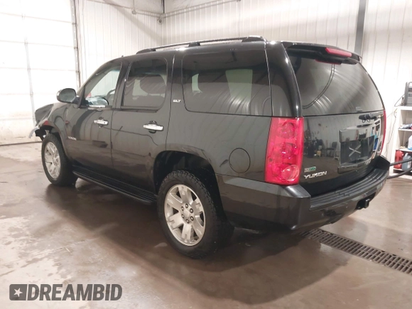 2011 GMC Yukon SLT with VIN 1GKS2CE04BR145686, listed as a IAAI auction lot 41909122 with 105,574 mi miles and . Bid and sale history available at DreamBid. Image 3.