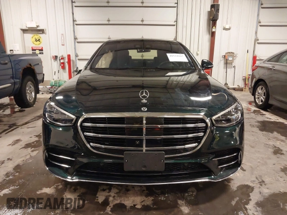 2022 Mercedes-Benz S-Class S 500 with VIN W1K6G6DB7NA068646, listed as a IAAI auction lot 41534167 with 17,931 mi miles. Bid and sale history available at carsss.com. Image 12.
