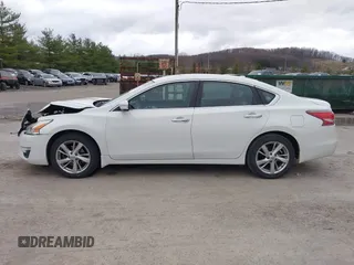 2014 Nissan Altima 2.5 S with VIN 1N4AL3AP0EN334215, listed as a IAAI auction lot 41848883 with 175,890 mi miles. Bid and sale history available at carsss.com. Image 15.