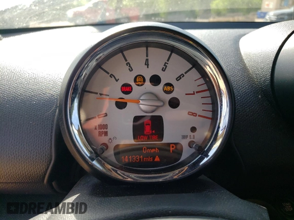2012 MINI Countryman S with VIN WMWZC3C55CWP20240, listed as a Copart auction lot 53879585 with 141,331 mi miles and Salvage Title. Bid and sale history available at DreamBid. Image 9.