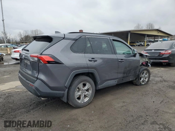 2024 Toyota RAV4 XLE with VIN 2T3P1RFV4RC469850, listed as a Copart auction lot 52012855 with 4,671 mi miles and Salvage Title. Bid and sale history available at DreamBid. Image 3.