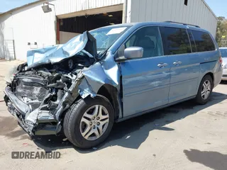 2007 Honda Odyssey EX-L with VIN 5FNRL38727B142735, listed as a IAAI auction lot 42093062 with 195,653 mi miles and . Bid and sale history available at DreamBid. Image 17.