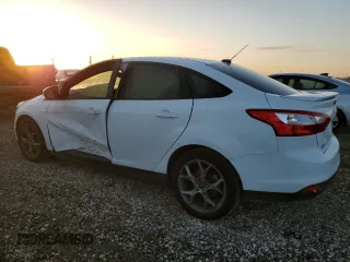 2013 Ford Focus SE with VIN 1FADP3F29DL252749, listed as a Copart auction lot 48892915 with 156,692 mi miles and Salvage title. Bid and sale history available at DreamBid. Image 2.