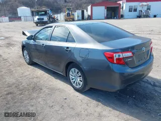 2012 Toyota Camry L with VIN 4T4BF1FK0CR225863, listed as a IAAI auction lot 41815762 with 76,144 mi miles. Bid and sale history available at carsss.com. Image 3.