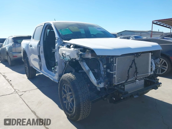 2024 Ford Ranger XLT with VIN 1FTER4GH4RLE18796, listed as a IAAI auction lot 41202877 with 7,632 mi miles. Bid and sale history available at carsss.com. Image 6.