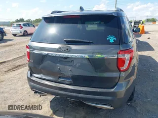 2017 Ford Explorer XLT z VIN 1FM5K7D85HGA07243, wystawiony jako IAAI lot #42672521 z przebiegiem 214 644 mil mil oraz . Historia ofert i sprzedaży dostępna na DreamBid. Obrazek 16.