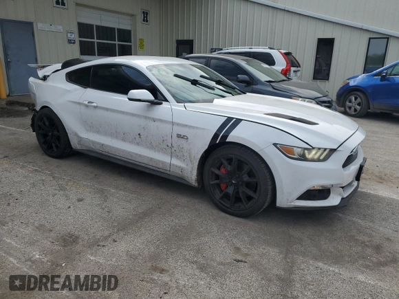 2015 Ford Mustang GT z VIN 1FA6P8CF0F5404972, wystawiony jako Copart lot #55903375 z przebiegiem 39 414 mil mil oraz Szkody całkowita. Historia ofert i sprzedaży dostępna na DreamBid. Obrazek 4.