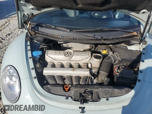 2010 Volkswagen Beetle with VIN 3VWRG3AG4AM034180, listed as a Copart auction lot 80042344 with 85,104 mi miles and Salvage title. Bid and sale history available at DreamBid. Image 11.