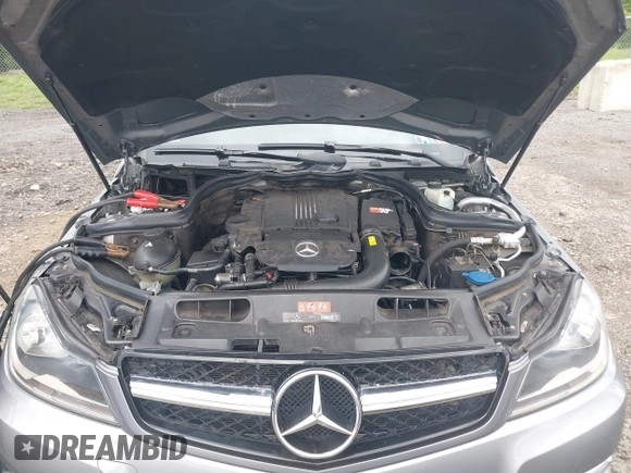 2012 Mercedes-Benz C 250 с VIN WDDGJ4HB5CF745892, выставлен на аукционе IAAI как лот 42347608 с пробегом 109 677 миль миль и . История ставок и продаж доступна на DreamBid. Изображение 10.