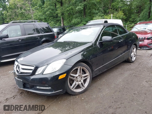2013 Mercedes-Benz E 350 с VIN WDDKK5KF3DF185509, выставлен на аукционе IAAI как лот 42371512 с пробегом 152 462 миль миль и . История ставок и продаж доступна на DreamBid. Изображение 2.