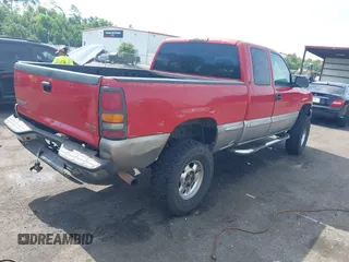 2001 GMC Sierra 1500 SLE with VIN 2GTEC19T811333343, listed as a IAAI auction lot 42364413 with 374,221 mi miles and . Bid and sale history available at DreamBid. Image 4.