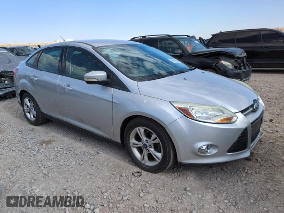 2012 Ford Focus SE with VIN 1FAHP3F25CL329102, listed as a Copart auction lot 65479965 with 83,774 mi miles and Clean title. Bid and sale history available at DreamBid. Image 4.