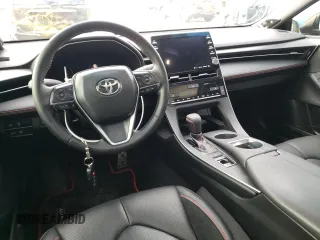 2020 Toyota Avalon XSE z VIN 4T1FZ1FB8LU050801, wystawiony jako Copart lot #71622282 z przebiegiem 25 244 mil mil oraz . Historia ofert i sprzedaży dostępna na DreamBid. Obrazek 8.